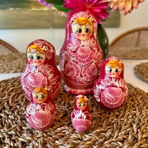 Vintage Russian Nesting Dolls 5 Piece Signed Ceprueb Nocag Pink Rose Floral